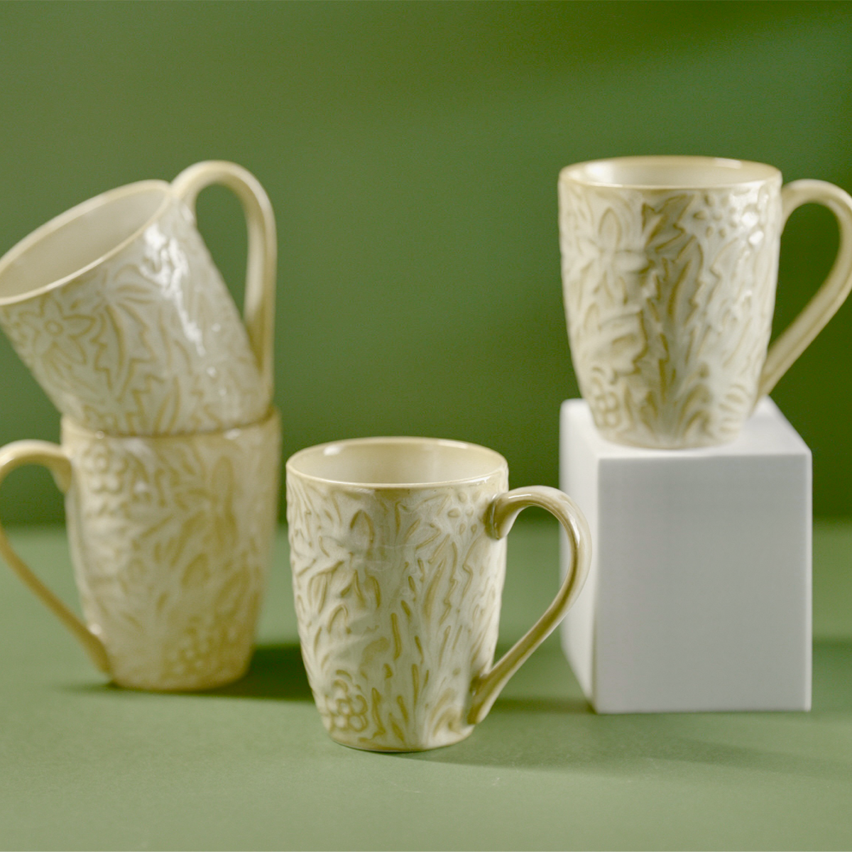 Ivory Meadow Mug